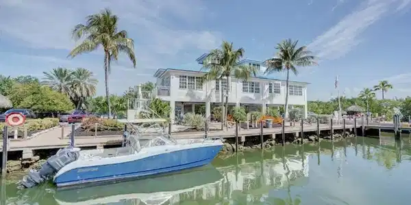 Image 3: Ocean Pointe