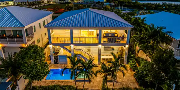 121 Lake Road