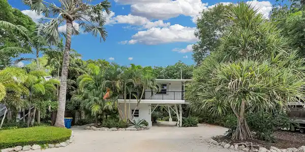 115 Fontaine Drive