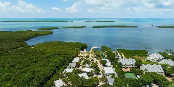 Image 2: 81200 Overseas Hwy