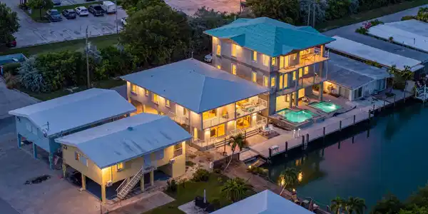51 Coral Lane