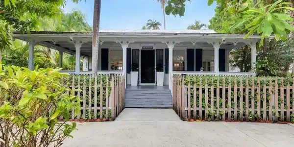 Image 3: Front House