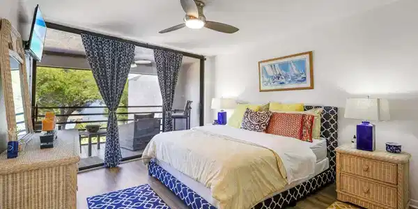 Image 2: MASTER BEDROOM