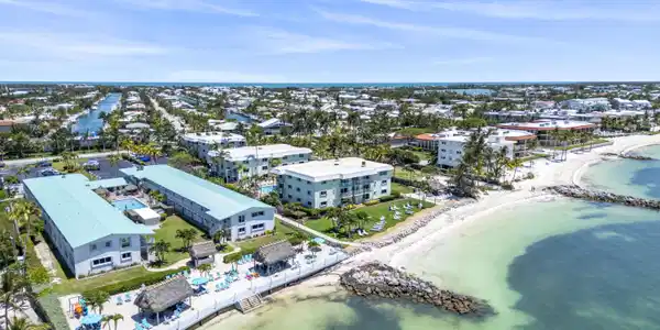 1101 W Ocean Drive