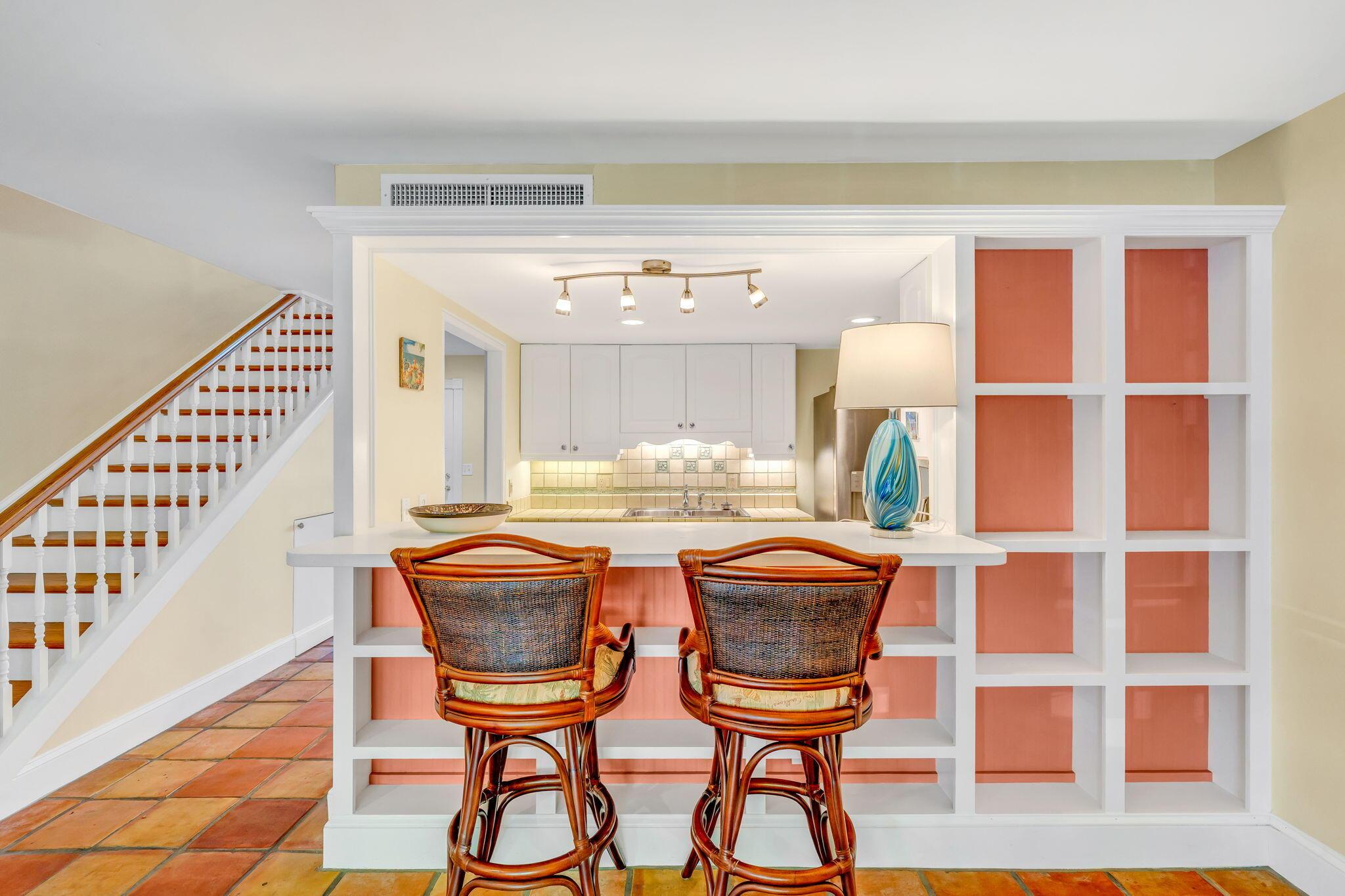 Image 4: 3365 Flagler Ave, KW -  kitchen 1