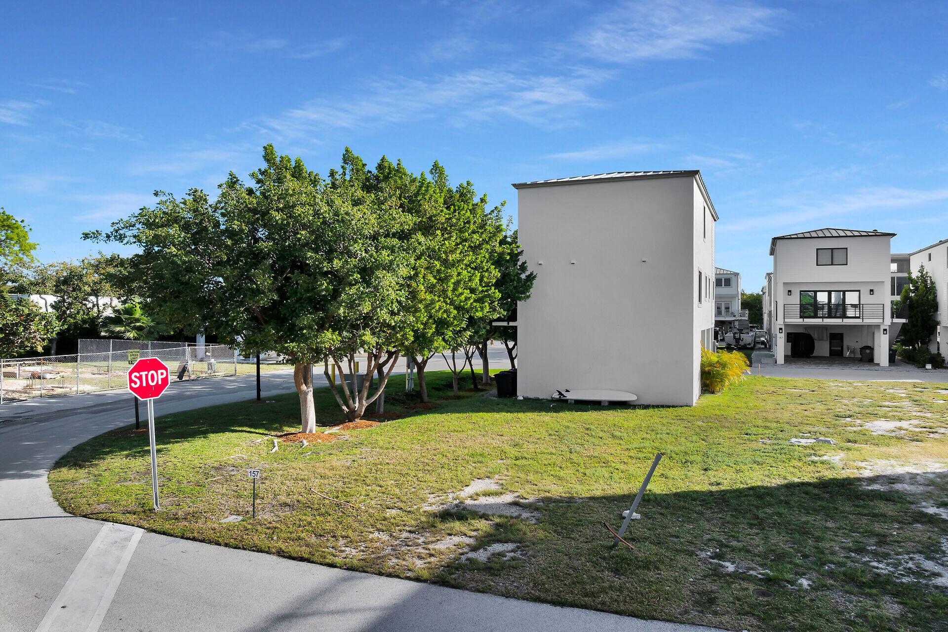 Image 4: virtual-tour-362923-02