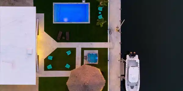 Image 3: 80 Ft Wide Canal