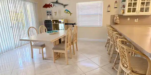 Image 3: Dining Room