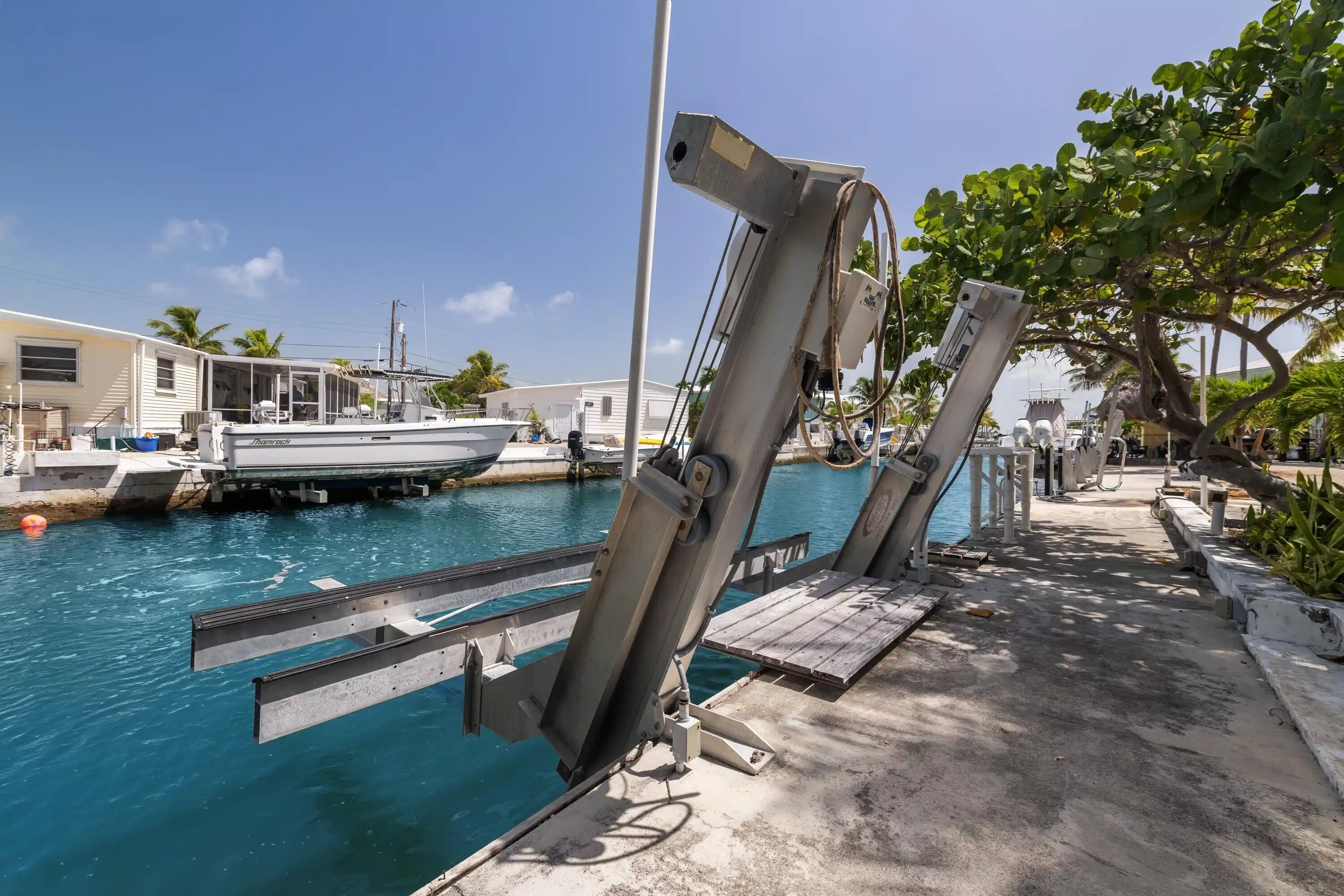 Image 1: Marathon_59743_Paradise_Place_2309