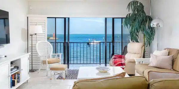 87200 Overseas Highway