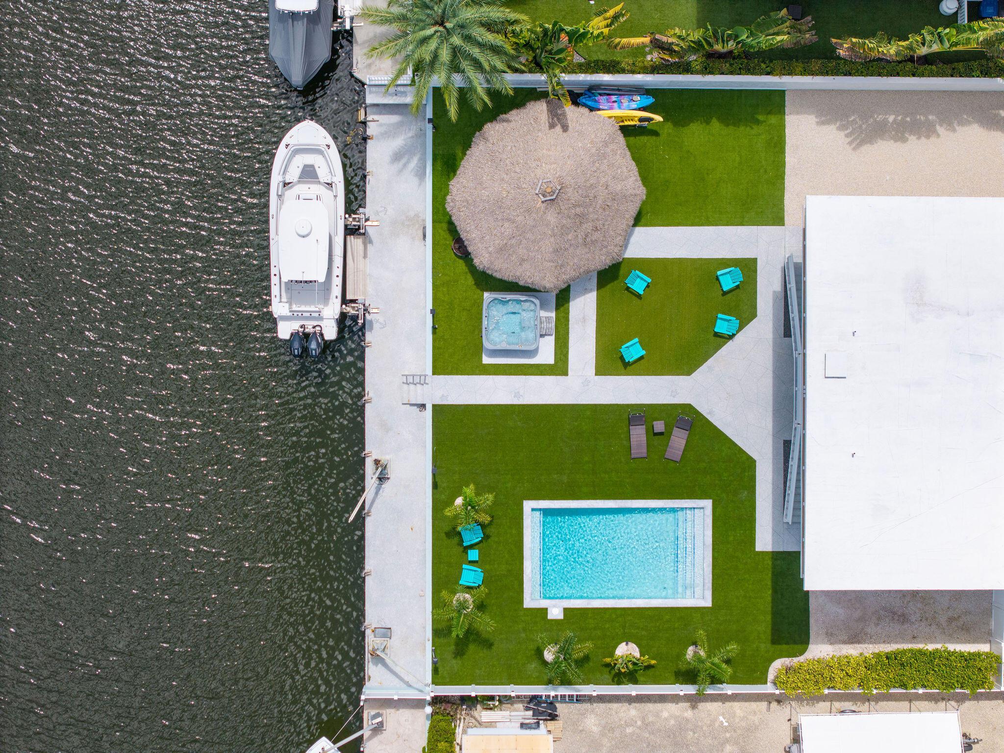 Image 3: 139 Marina Ave