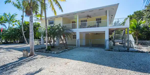 Image 2: 037-29160PrimroseLane-BigPineKey-FL-3304