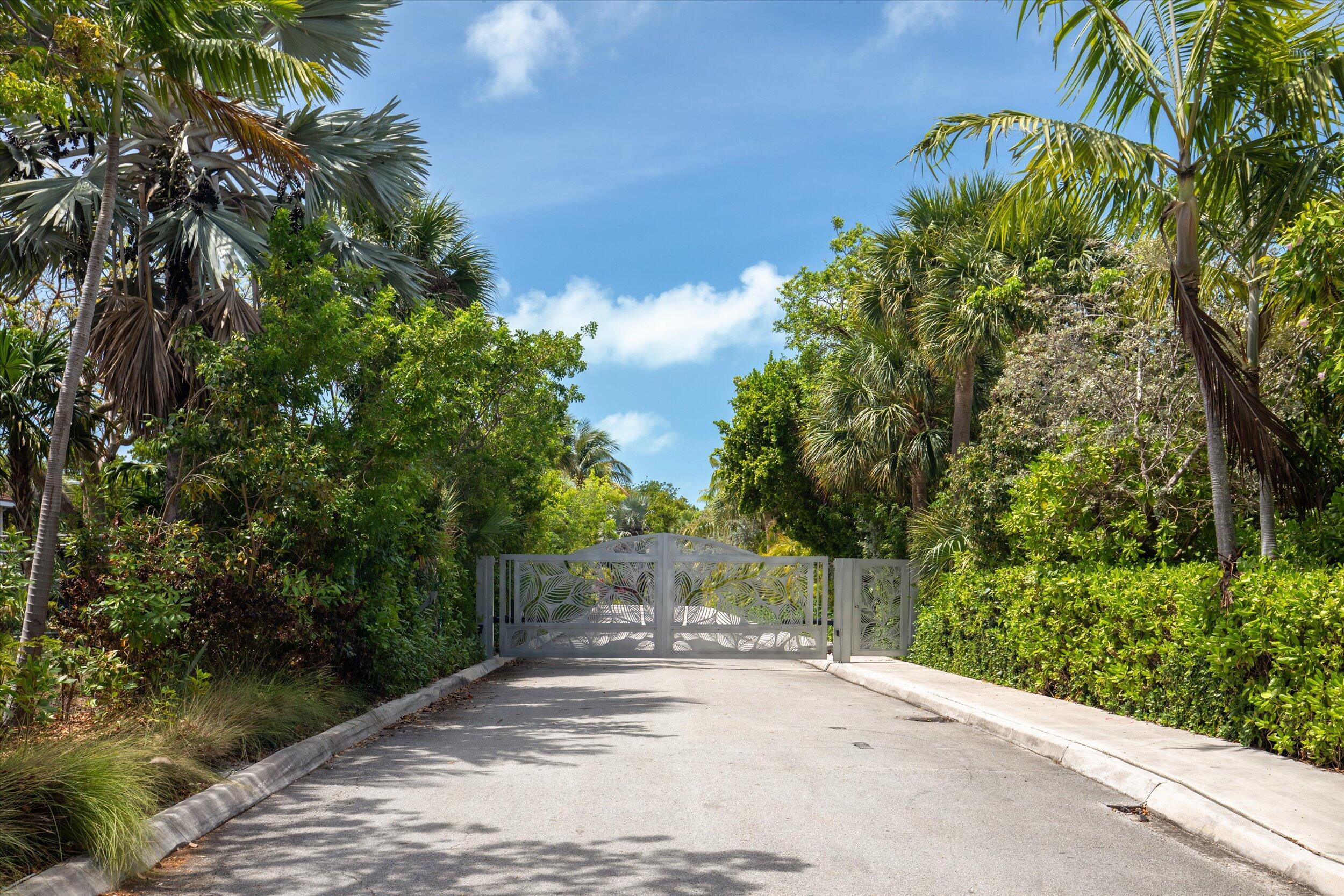 Image 1: Neighborhood entrance