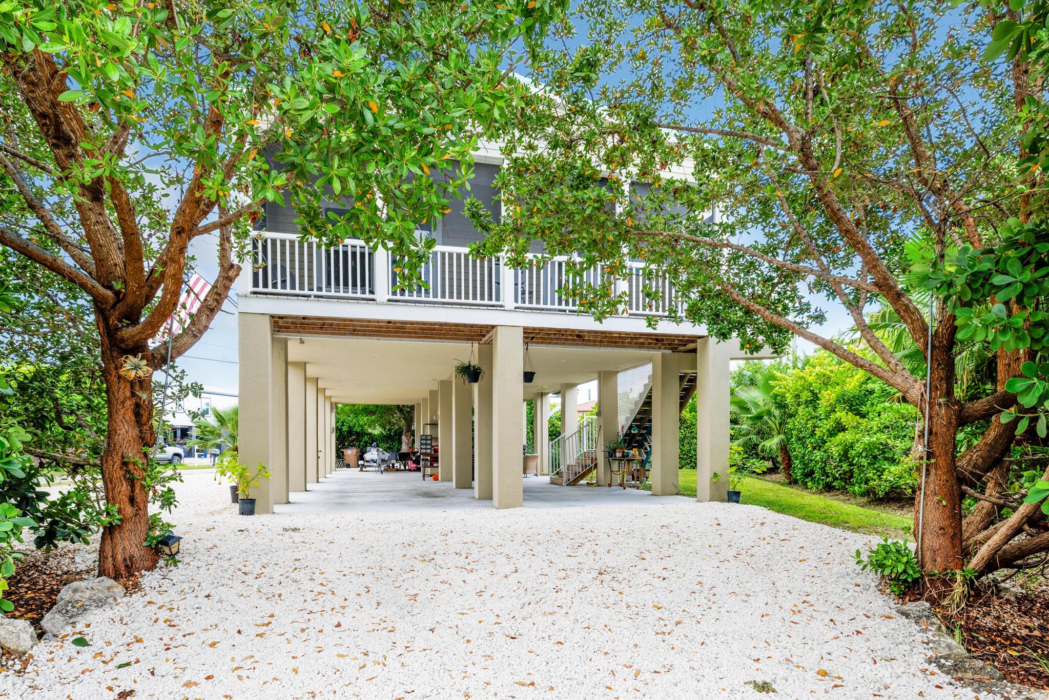 Image 2: Front of Home