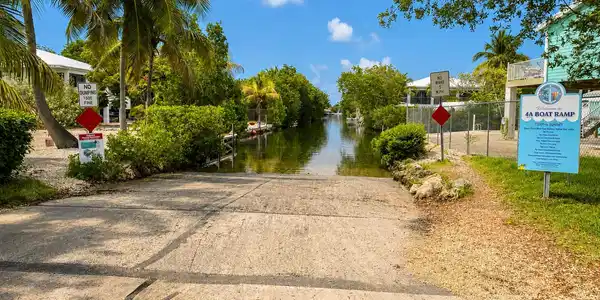 Image 4: Neighborhood Boat Ramp