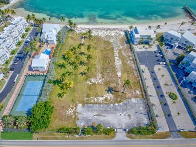 721 W Ocean Drive
