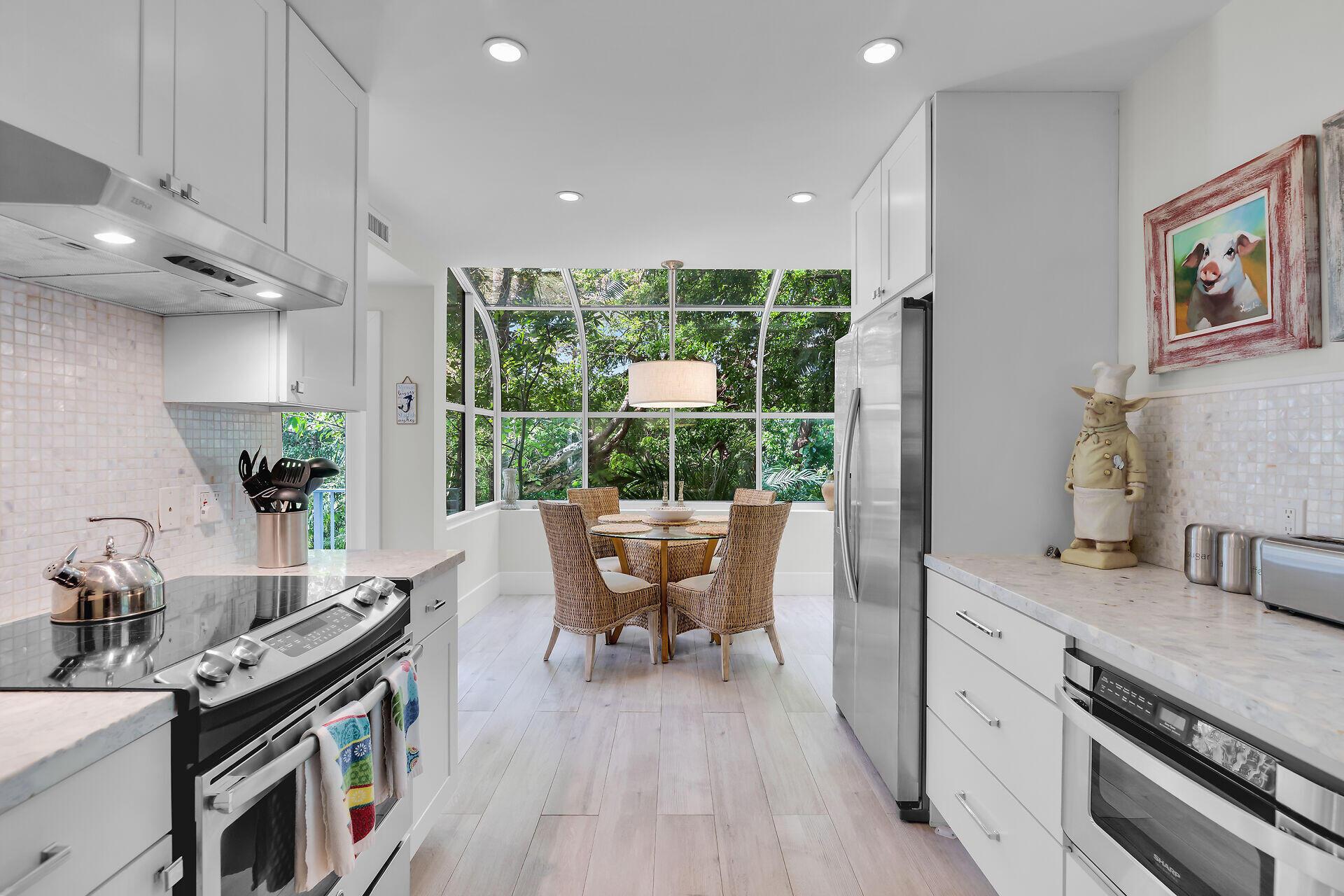 Image 3: virtual-tour-364086-11