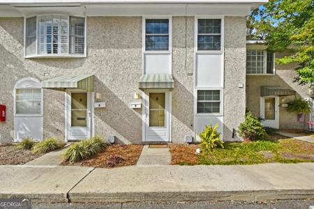 425 Magnolia Avenue