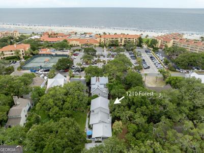 1210 AND 1212 Forest Street