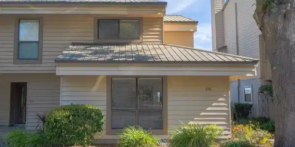 310 Brockinton Marsh # 310, St. Simons GA 31522
