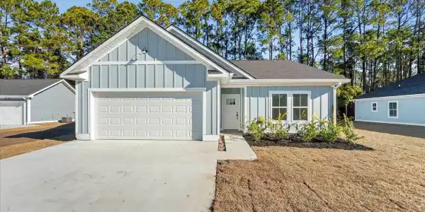 1072 Cottage Way, Darien GA 31305