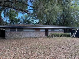 33 Broadmoor Circle
