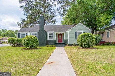 2237 E 42nd Street, Savannah GA 31404