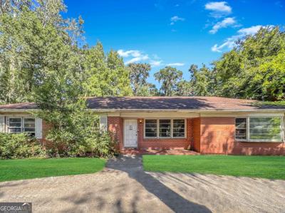 1918 E 63rd Street, Savannah GA 31404