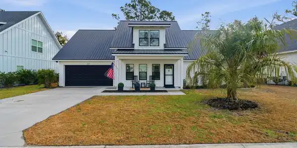 1017 Captains Cove Way, St. Simons GA 31522