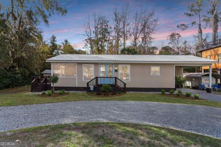 1076 Blue N Hall Road SE, Darien GA 31305