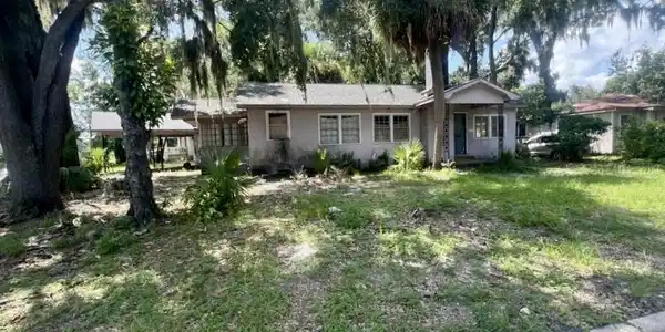 1101 Pine Avenue, Brunswick GA 31520