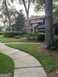 908 Wimbledon Drive