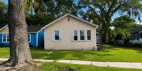 1307 E 42nd Street, Savannah GA 31404