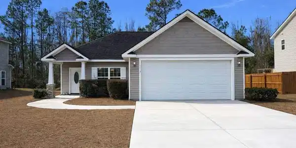 1117 Autumns Wood Circle E, Brunswick GA 31525