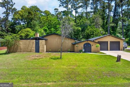 438 Hunt Drive, Savannah GA 31406