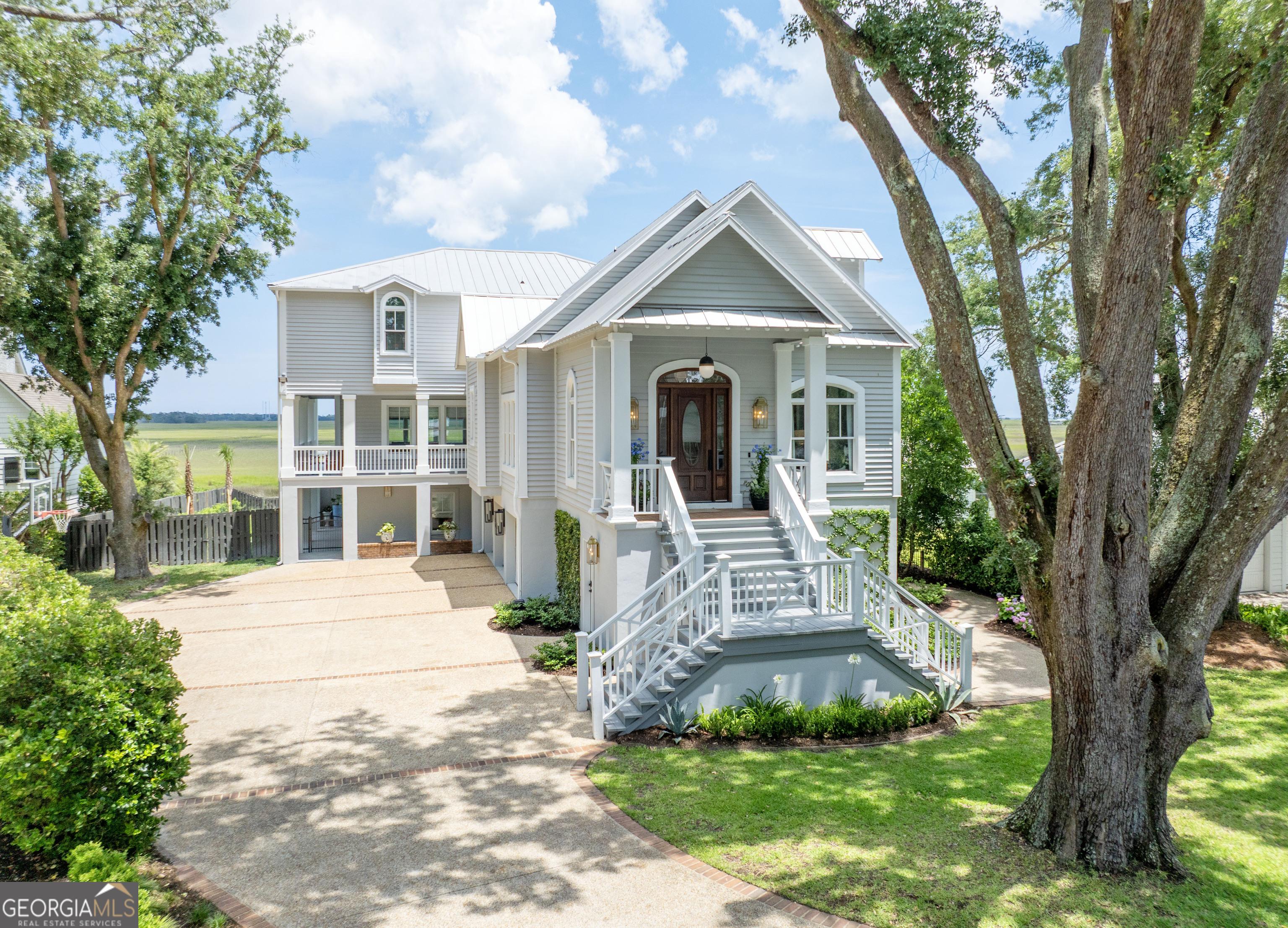 Image 2: 50 Frederica Oaks Lane, St. Simons Island, GA 31522 | Home for Sale