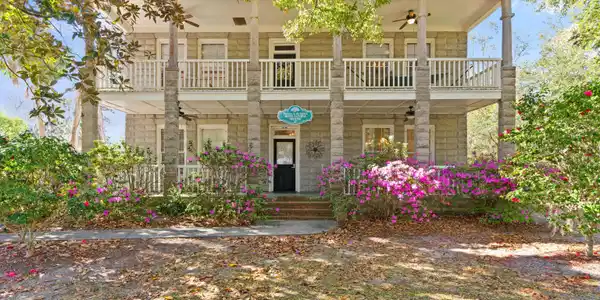207 W Weed Street, St. Marys GA 31558