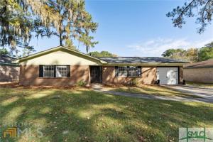 6 Greenbriar Drive