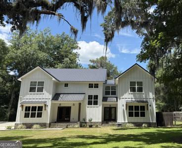 1066 Doboy Court SE, Darien GA 31305