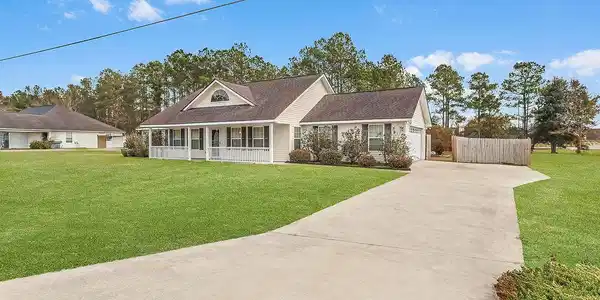 1221 Nautical Drive SE, Townsend GA 31331