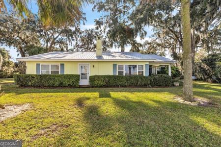 523 Hickory Bluff Drive, Waverly GA 31565