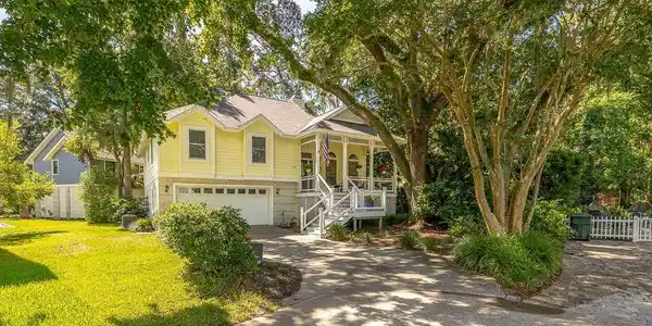 118 Grand Oaks Lane, St. Simons GA 31522