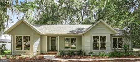 40 North River Oaks Court