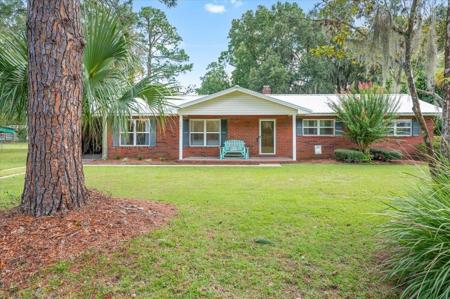 121 Cherry Lane