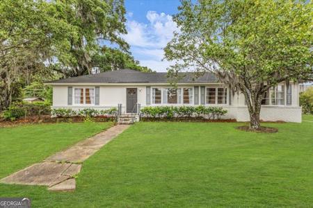 2223 E De Renne Avenue, Savannah GA 31406