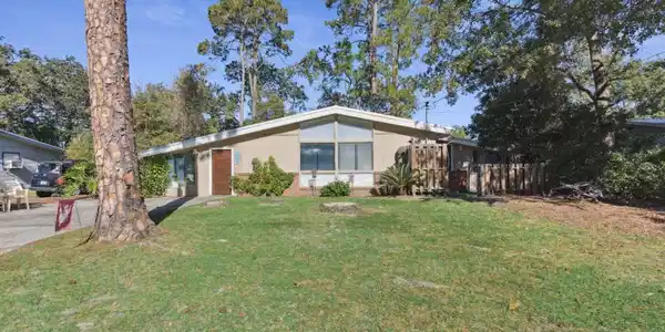 2111 Clairmont Lane, Brunswick GA 31520