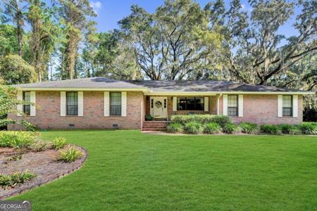 121 Sutherland Drive
