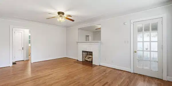 2103 E 37th Street, Savannah GA 31404