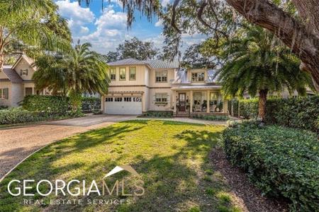 1030 Village Oaks Lane