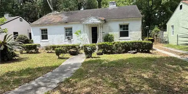 11 Oleander Avenue, Savannah GA 31404